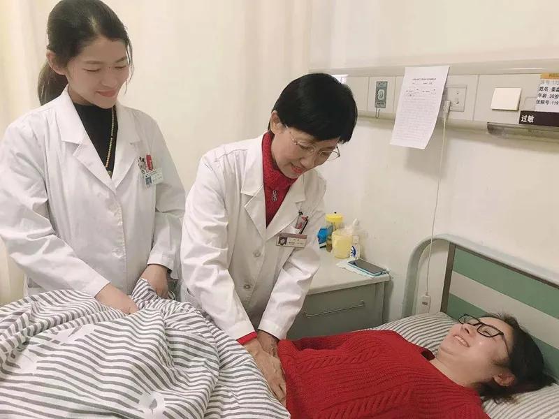 江苏美食烹饪指南，学习制作地道江苏菜的详细步骤