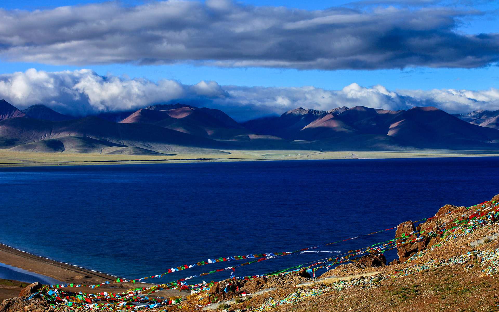 西藏，心灵净土的圣地之旅